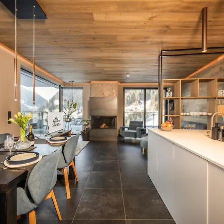 Alpine Penthouse In Der Residenz Silvretta - Stunning & Luxurious, Inkl Silvretta Card Premium سي