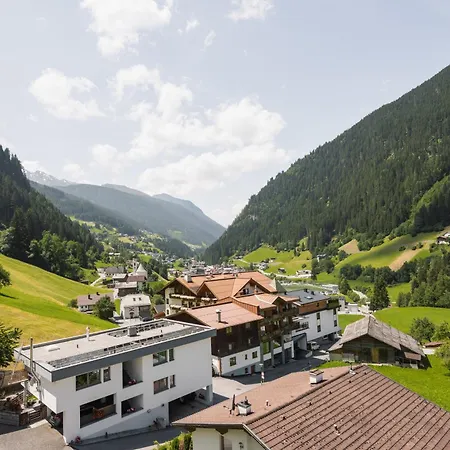 Alpine Penthouse In Der Residenz Silvretta - Stunning & Luxurious, Inclusive Silvretta Card Premium Lägenhet