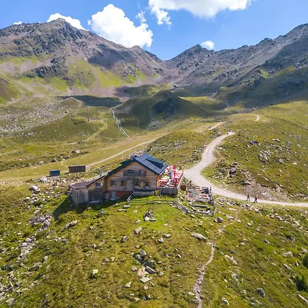 Alpine Penthouse In Der Residenz Silvretta - Stunning & Luxurious See