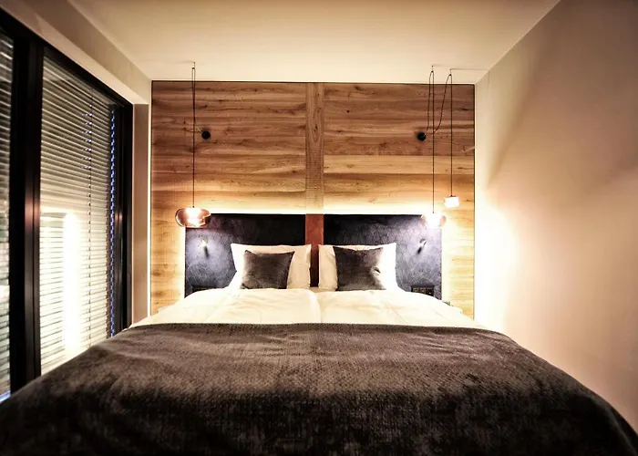 Alpine Penthouse In Der Residenz Silvretta - Stunning & Luxurious * 湖城