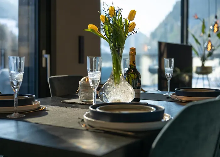 Alpine Penthouse In Der Residenz Silvretta - Stunning & Luxurious 公寓 湖城