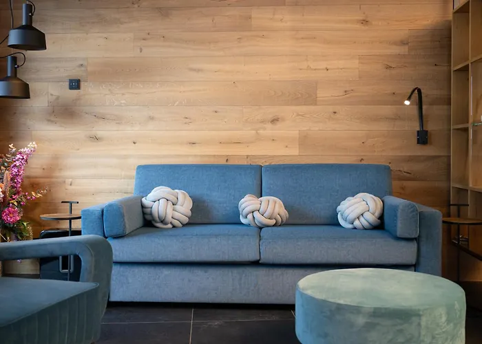 Alpine Penthouse In Der Residenz Silvretta - Stunning & Luxurious アパート *