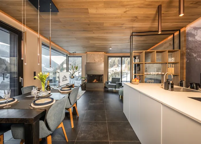 Alpine Penthouse In Der Residenz Silvretta - Stunning & Luxurious ゼー