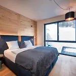 Alpine Penthouse In Der Residenz Silvretta - Stunning & Luxurious Apartamento