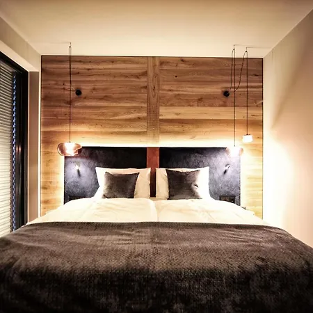 Alpine Penthouse In Der Residenz Silvretta - Stunning & Luxurious, Inkl Silvretta Card Premium * See