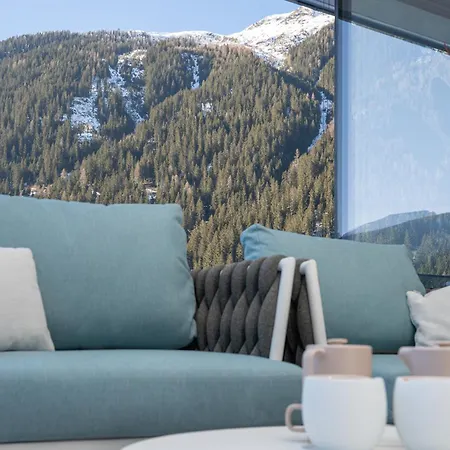 Apartamento Alpine Penthouse In Der Residenz Silvretta - Stunning & Luxurious, Inclusive Silvretta Card Premium